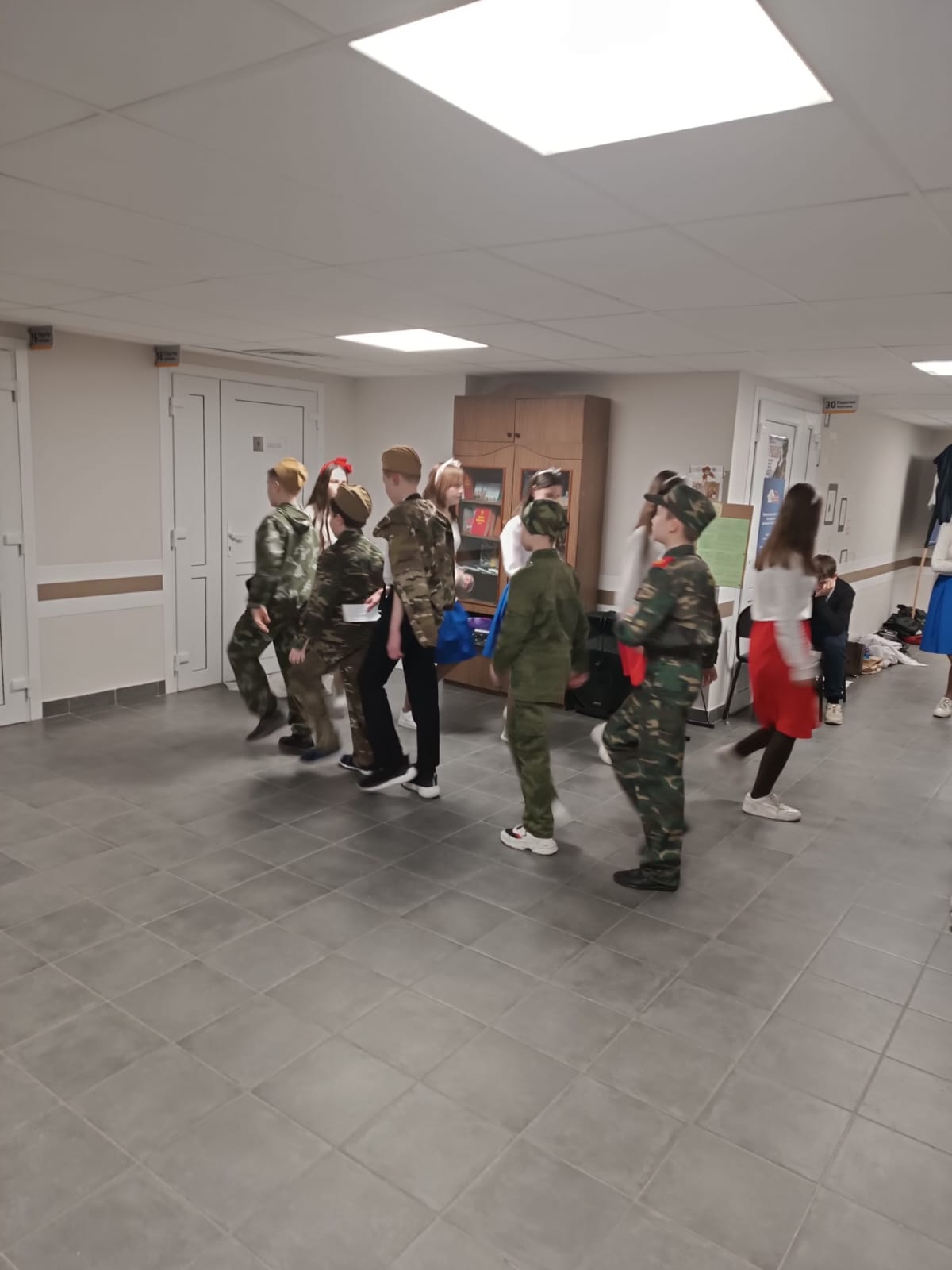 Воспитанники воскресной школы Никольского храма в Терновке  выступили с концертом для раненых военнослужащих