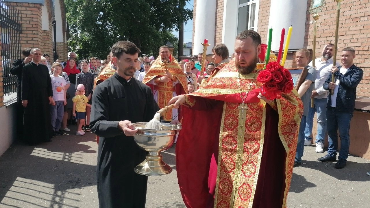 Богослужения в Неделю о слепом 