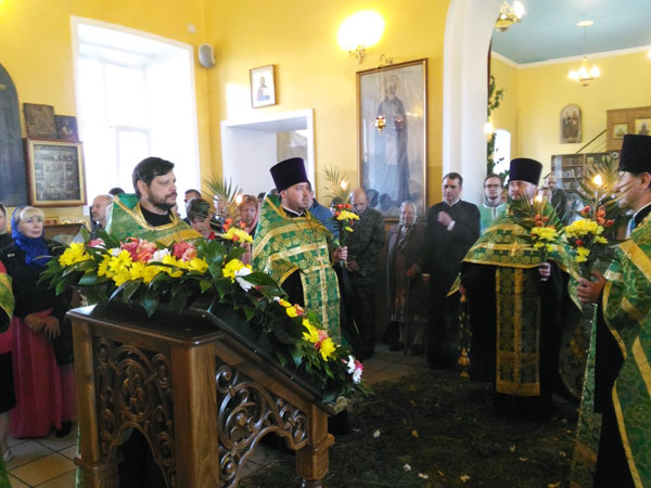 Всенощное бдение накануне дня святой Троицы