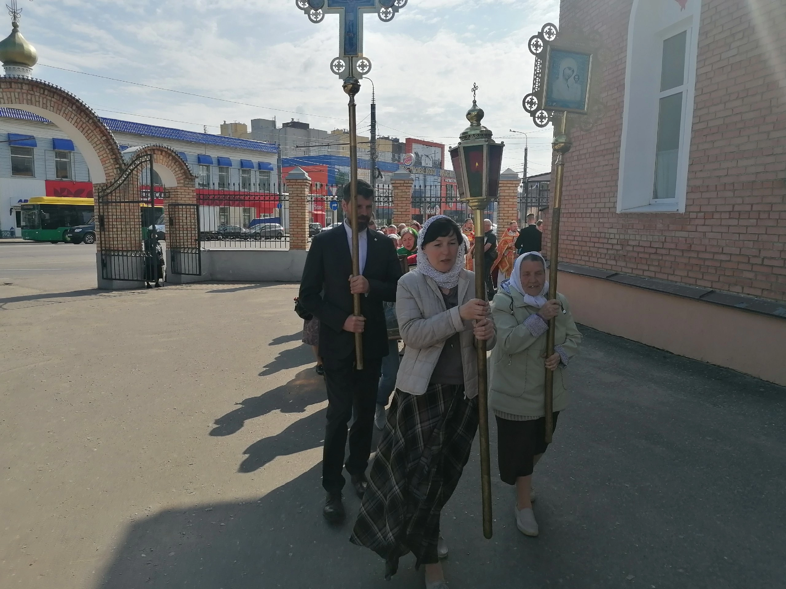 В субботу Светлой седмицы протоиерей Александр Филиппов совершил Божественную литургию