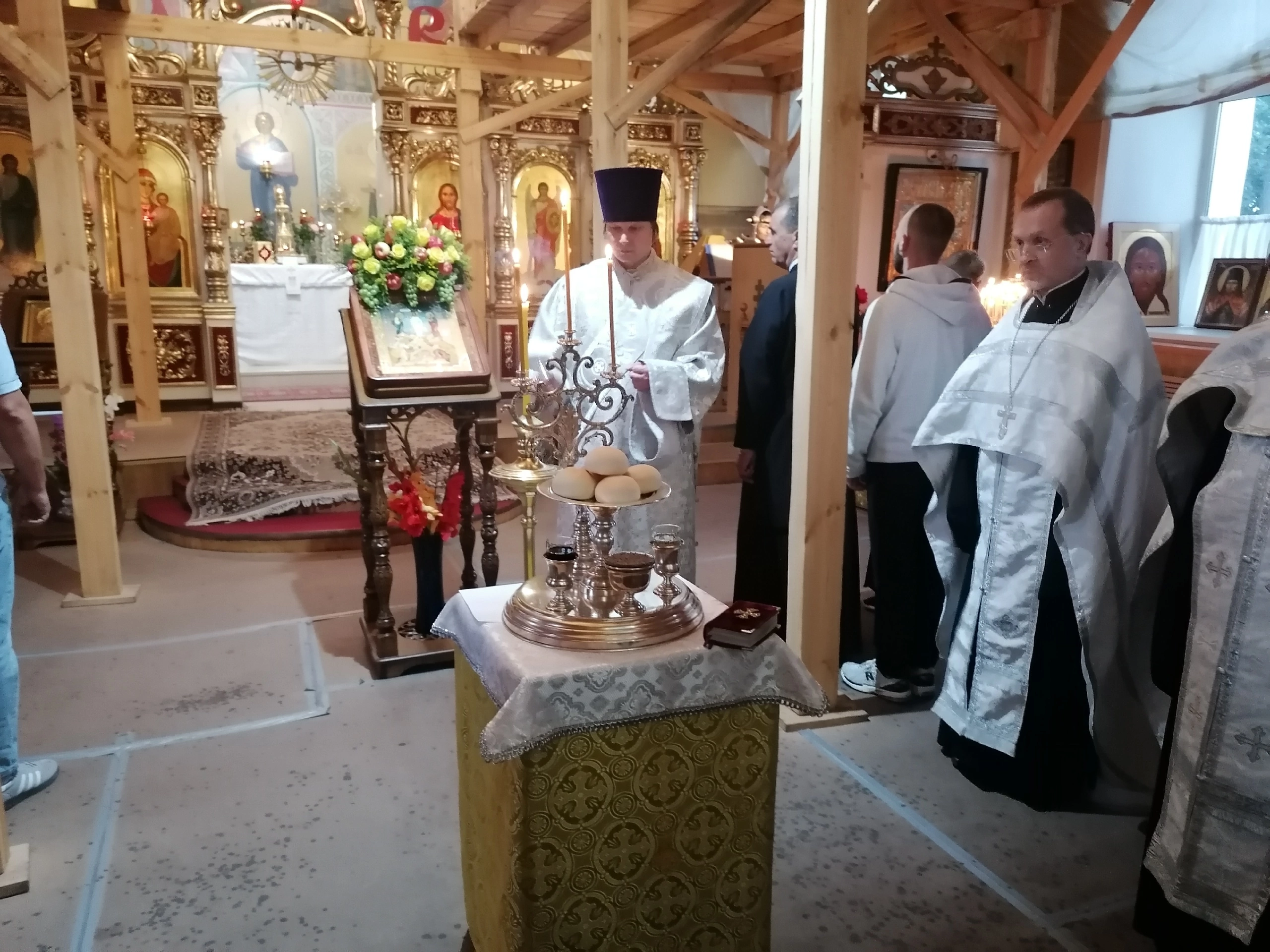 Всенощное бдение накануне праздника Преображения Господня