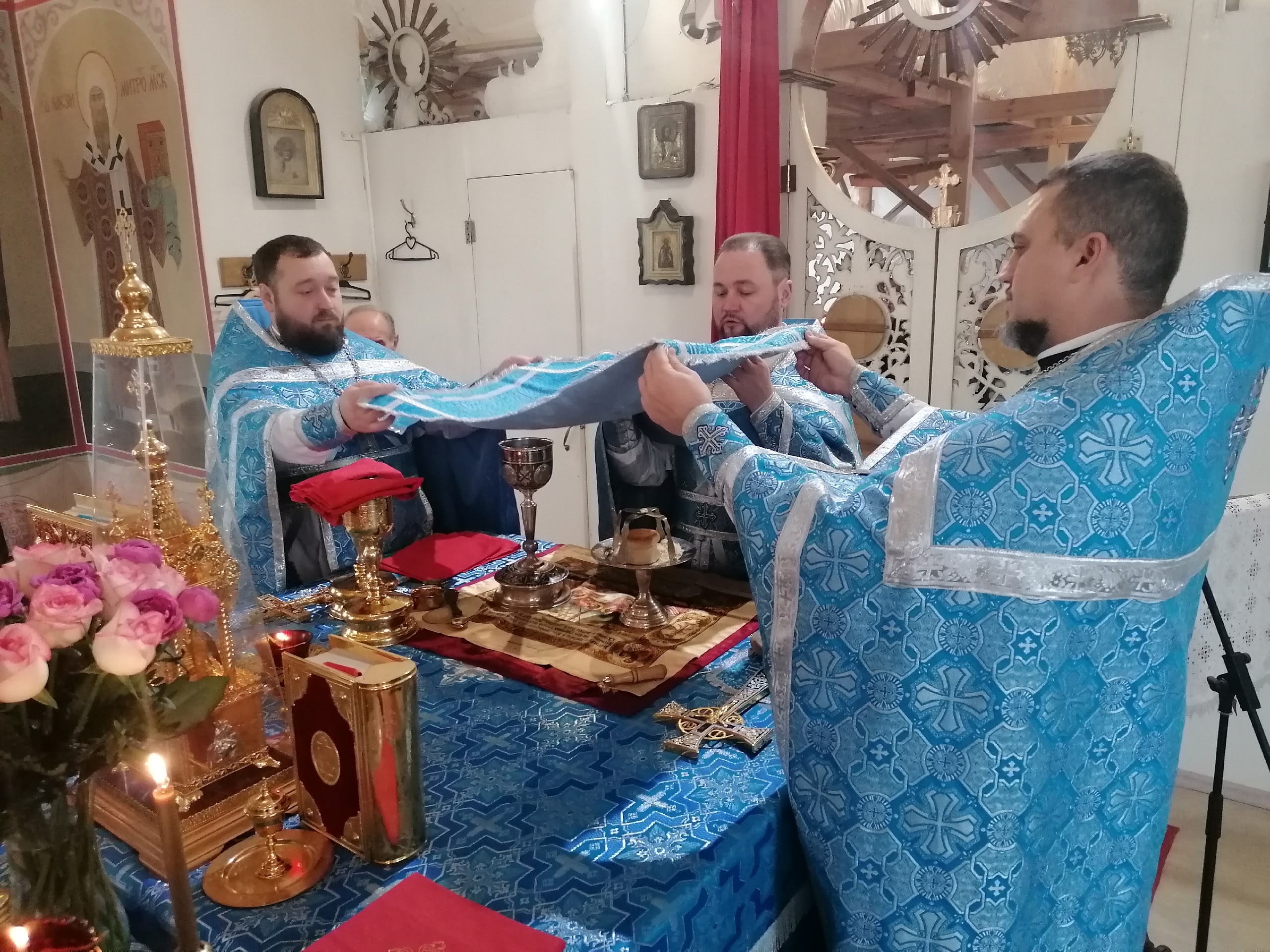 Празднование Казанской иконы Божией Матери