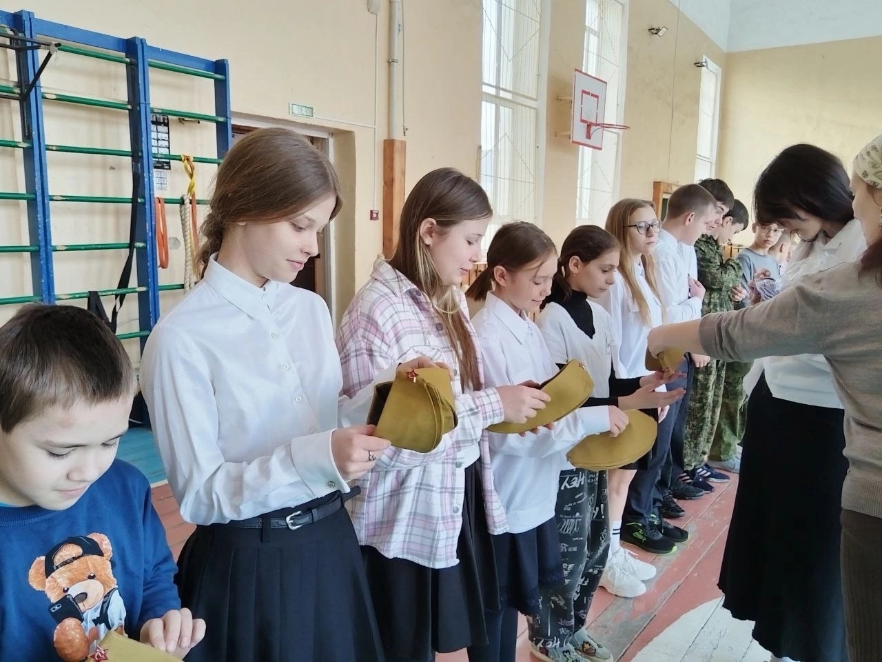  Воспитанники воскресной школы участвовали зимнем лагере «Накануне Рождества»