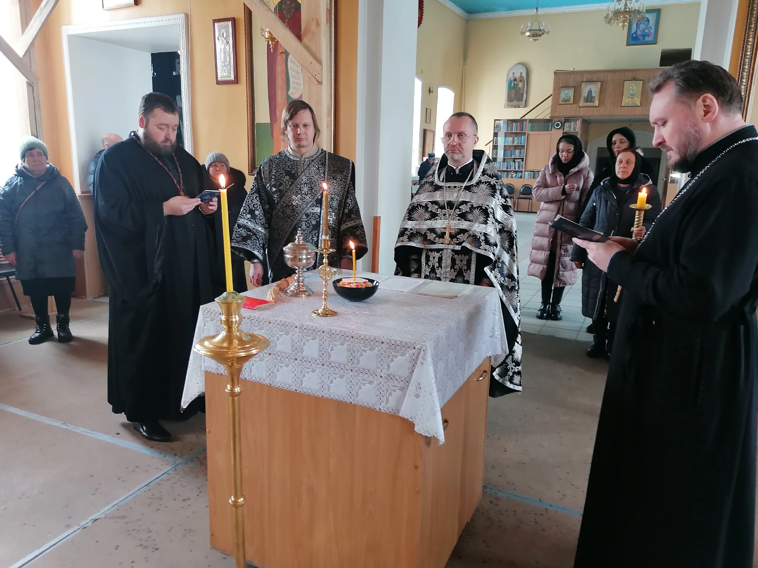 Служба в четверг первой седмицы Великого поста