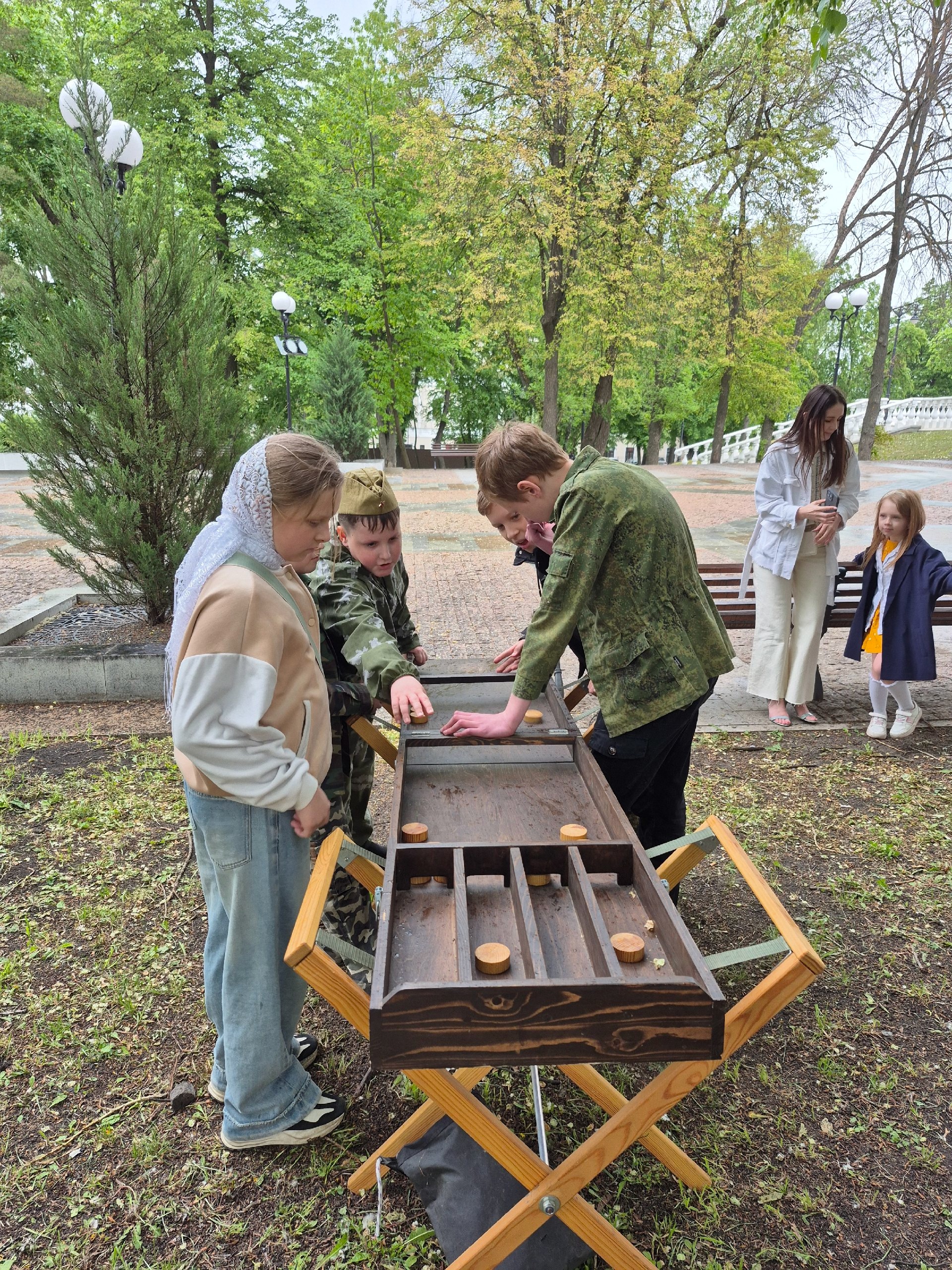 18 мая 2025 года прошёл VI музыкальный, епархиальный фестиваль воскресных школ «ПАСХАЛЬНЫЙ ПИКНИК 2025", который состоялся в Лермонтовском сквере у Спасского кафедрального собора.