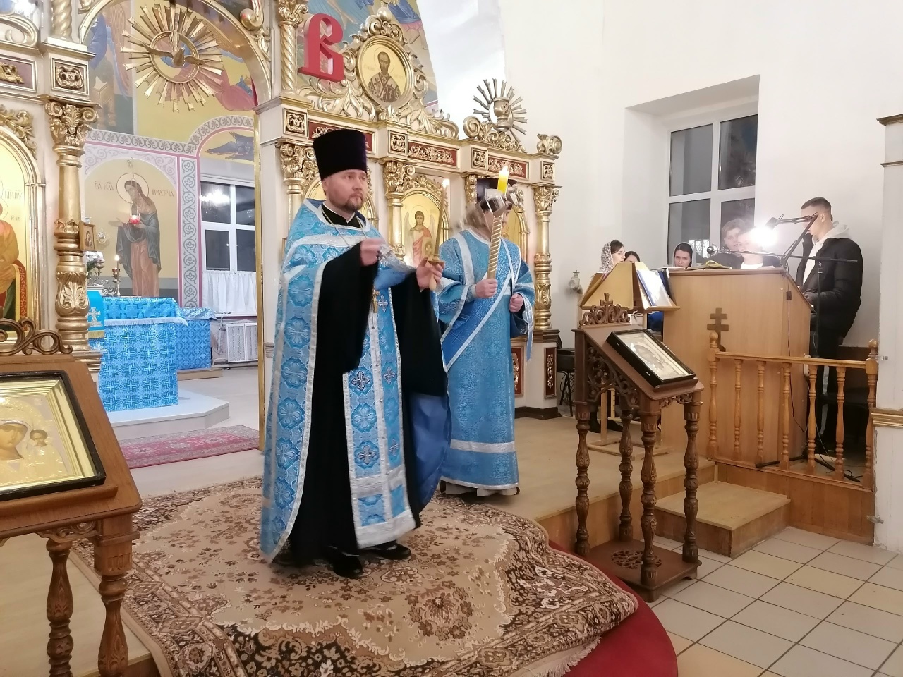 Всенощное бдение в канун празднования Введения во храм Пресвятой Богородицы