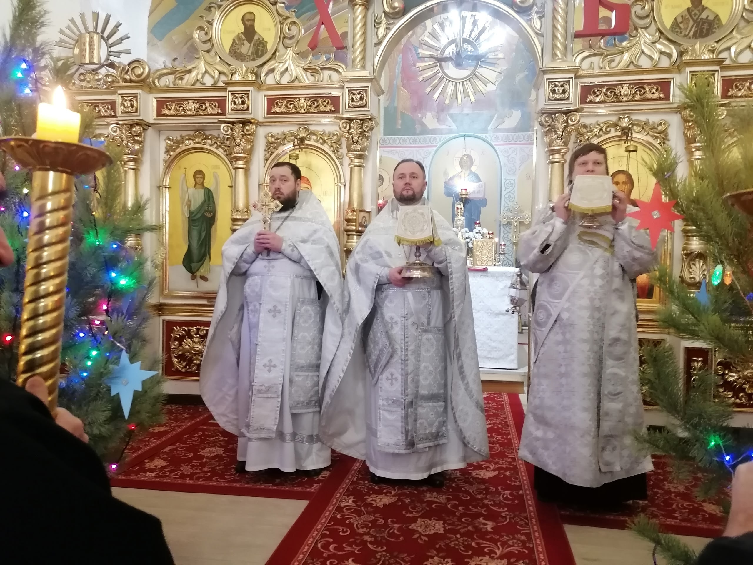 Богослужения в Неделю 30-ю по Пятидесятнице,  святых отец