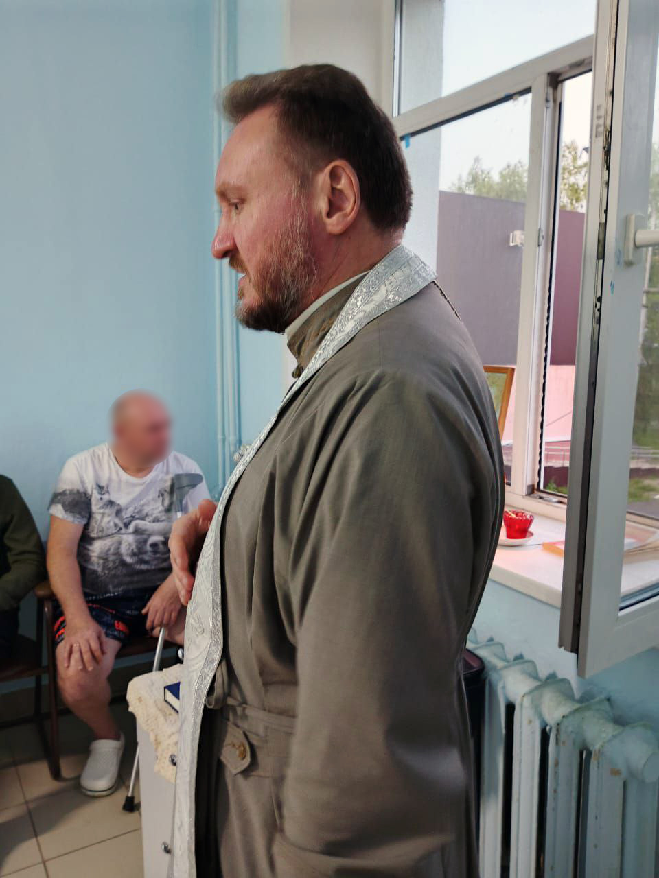 Священники посетили раненых участников СВО в военном госпитале Пензы