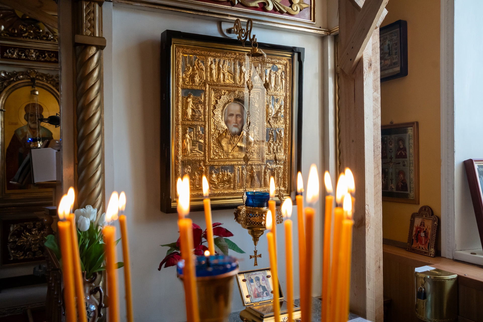 Митрополит Серафим совершил чин Пассии в нашем храме   