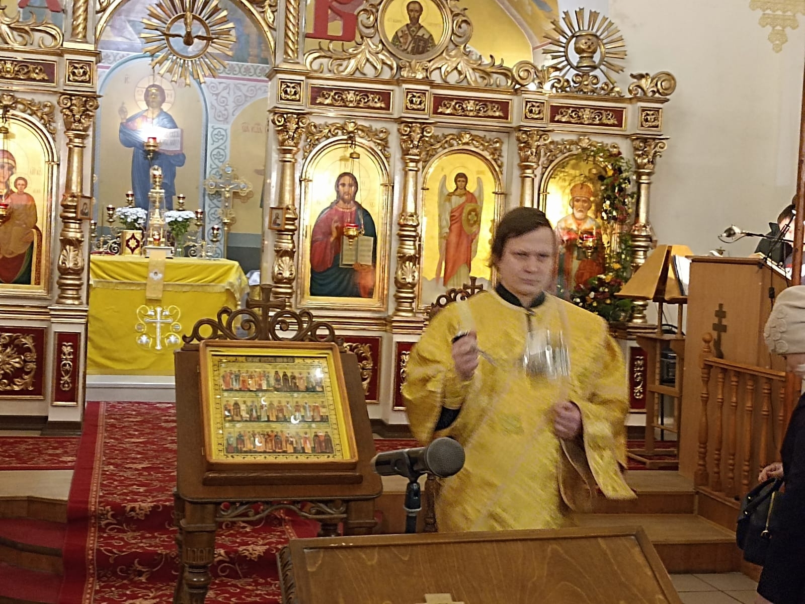 Протоиерей Антоний Шварев совершил Новогодний молебен