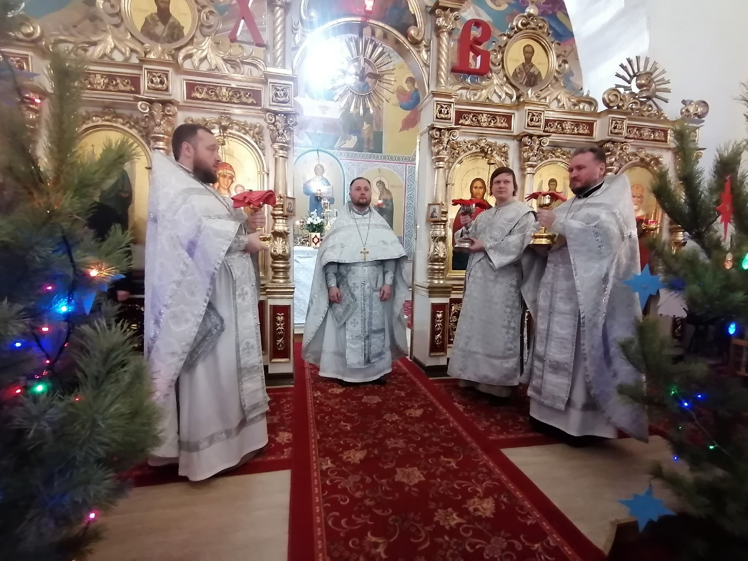 Богослужения в Неделю 31-ю по Пятидесятнице,  по Рождестве Христовом