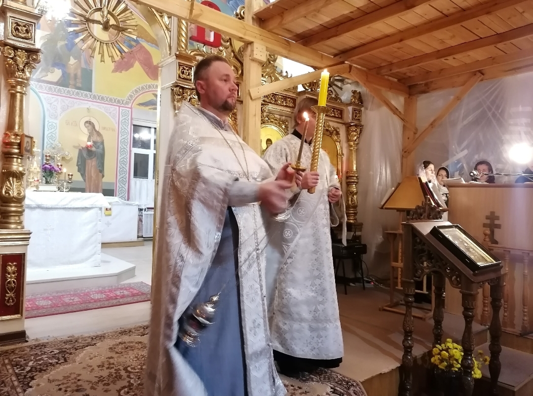 Вечернее богослужение в канун Димитриевской родительской субботы