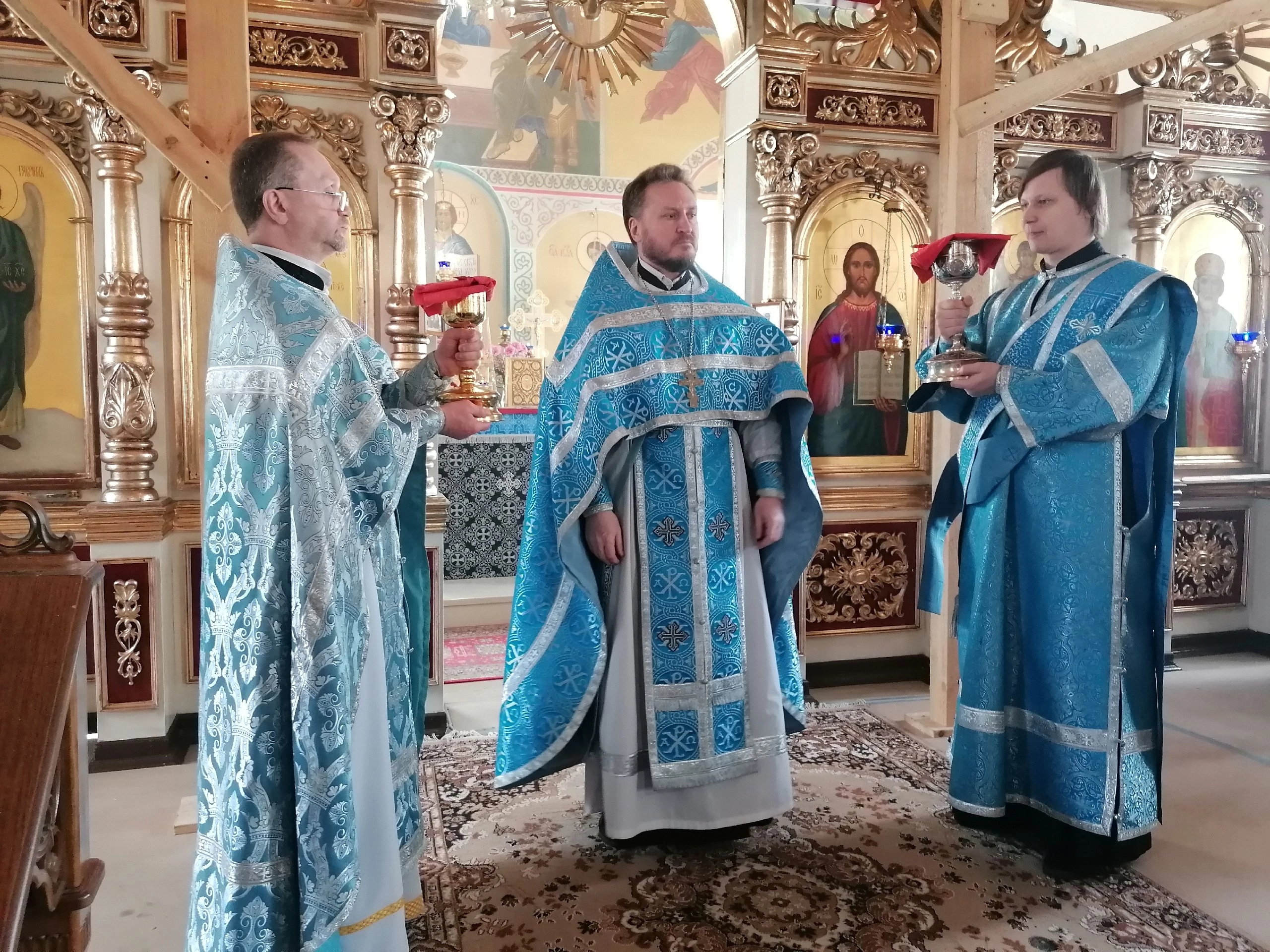 Празднование Похвалы Пресвятой Богородицы