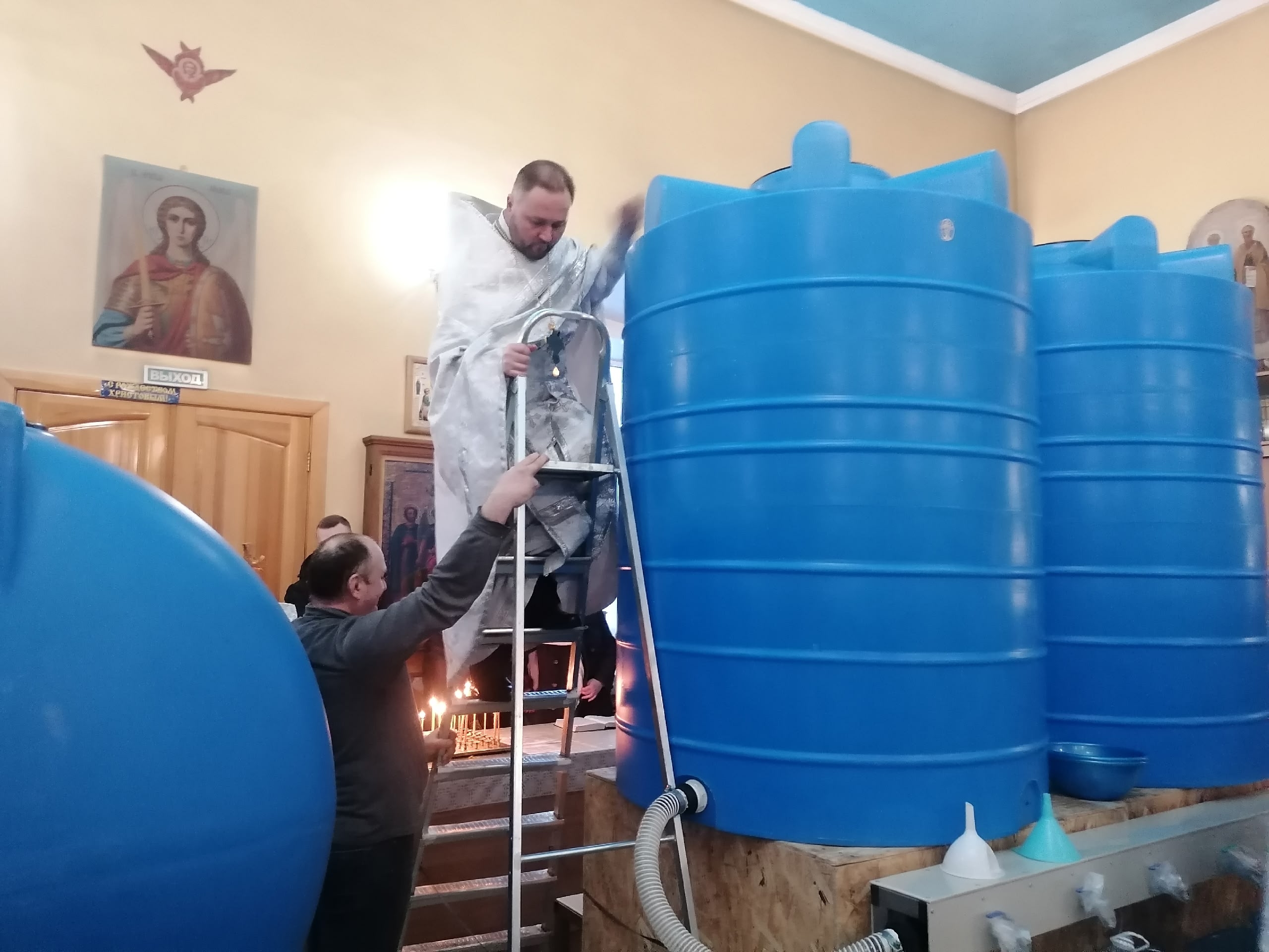 Празднование Крещение Господне