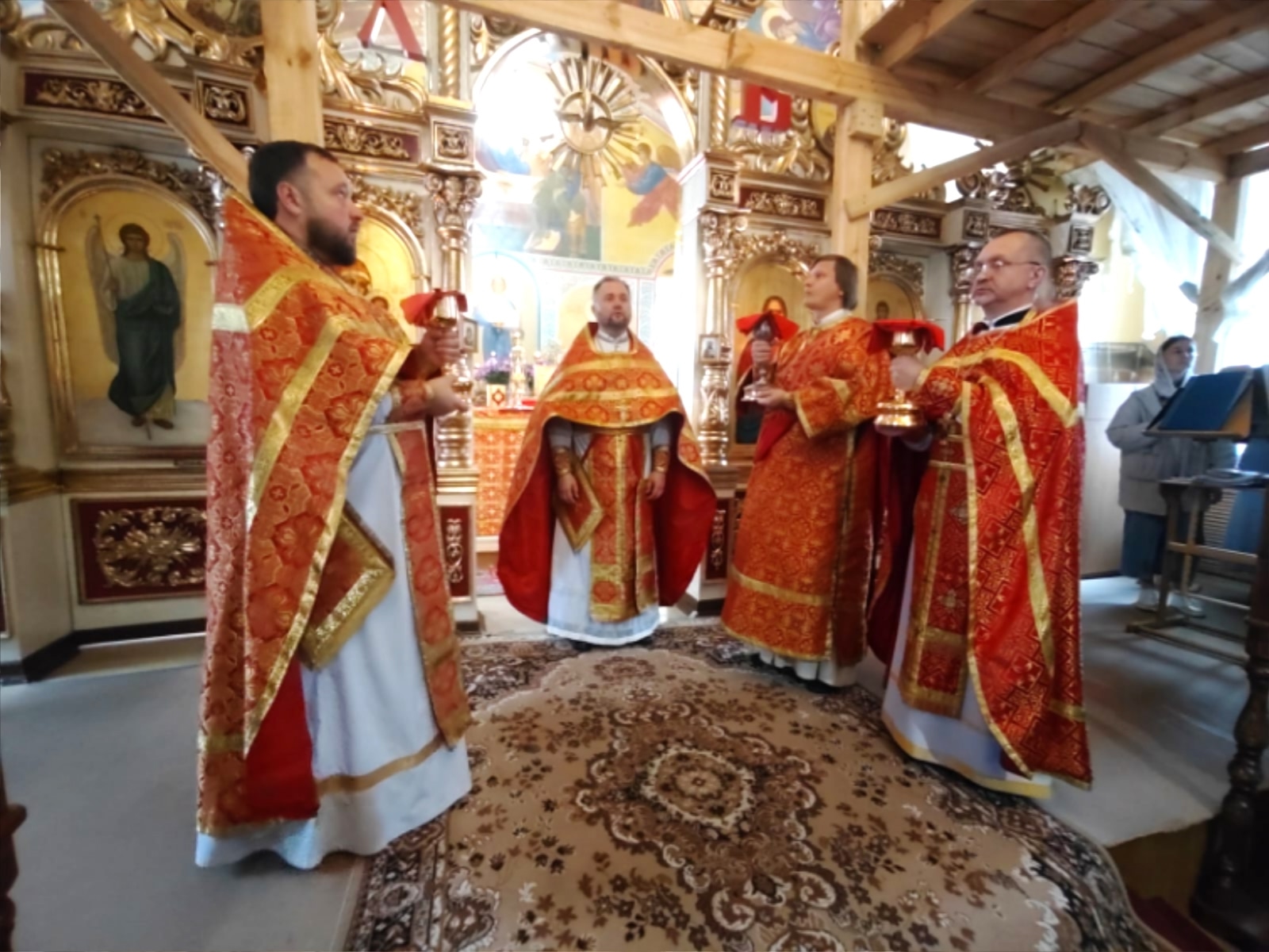 Празднование Воздвижения Животворящего Креста Господня