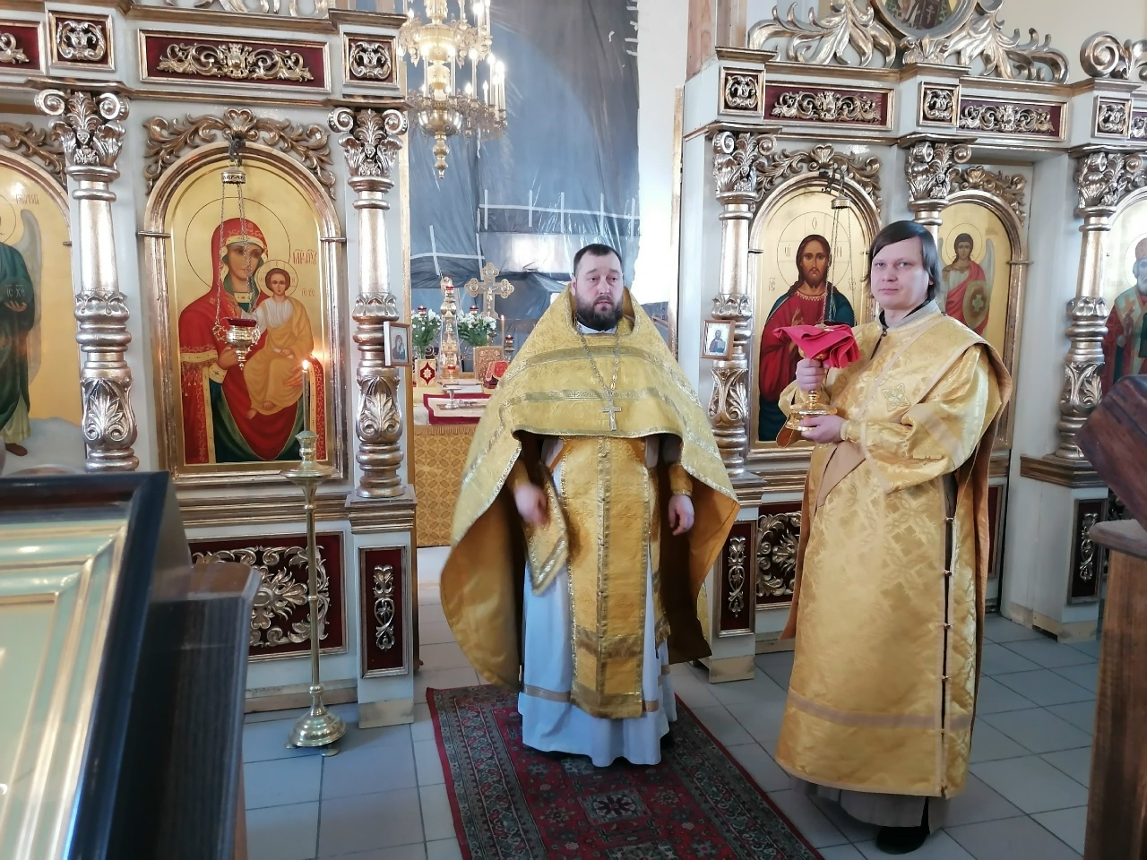 Богослужения в Неделю сыропустную