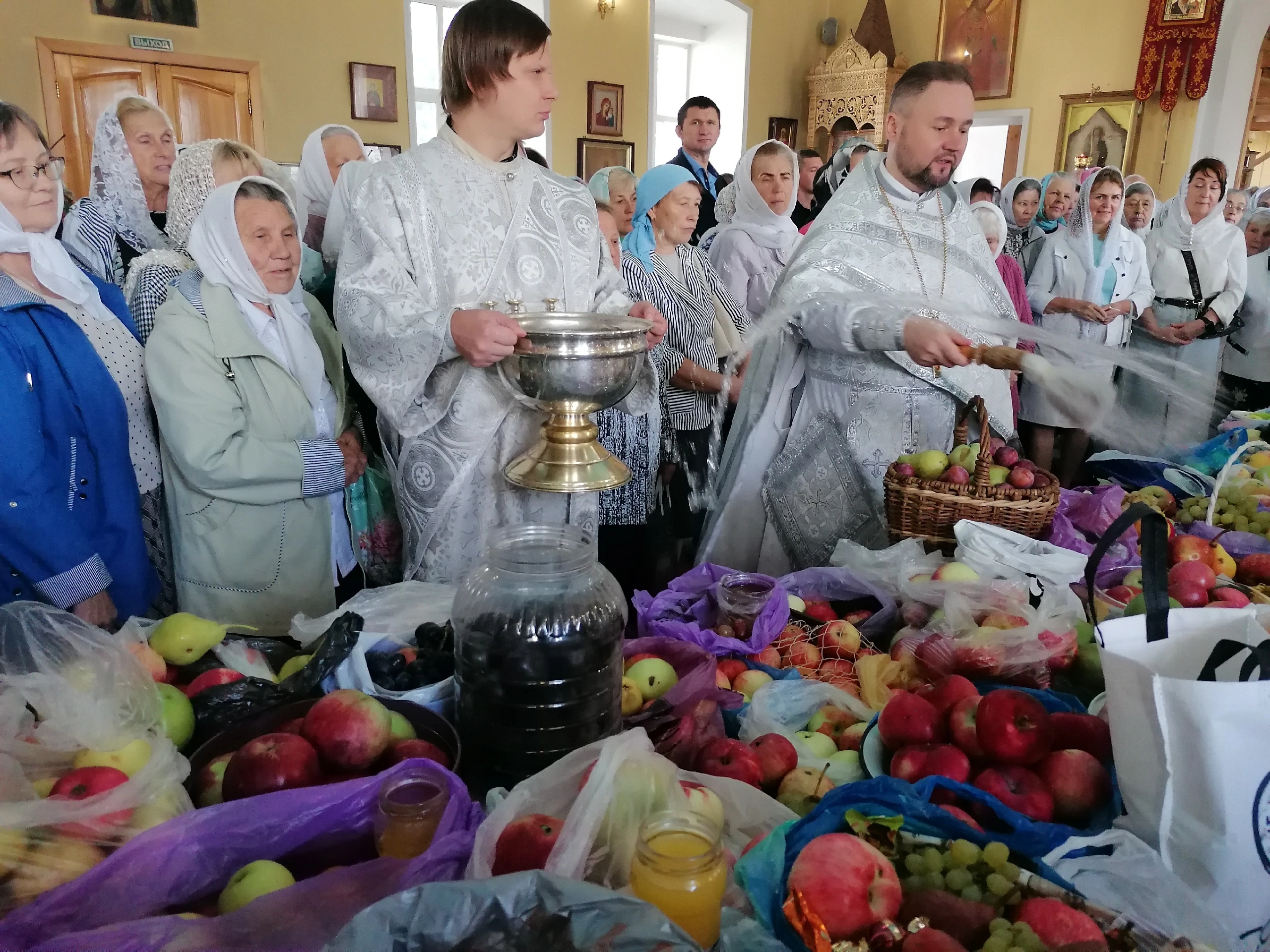 Празднование Преображение Господне