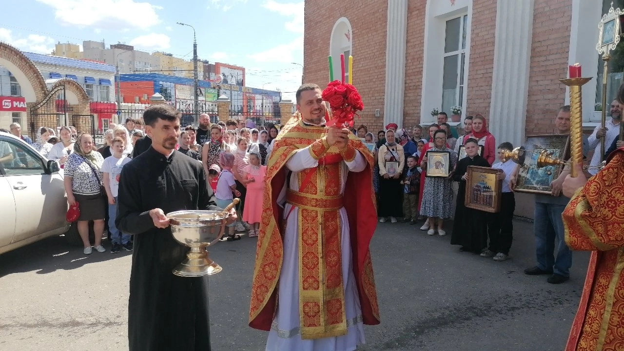Богослужения в Неделю о слепом 