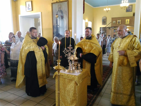 Великий праздник славных и всехвальных первоверховных апостолов Петра и Павла
