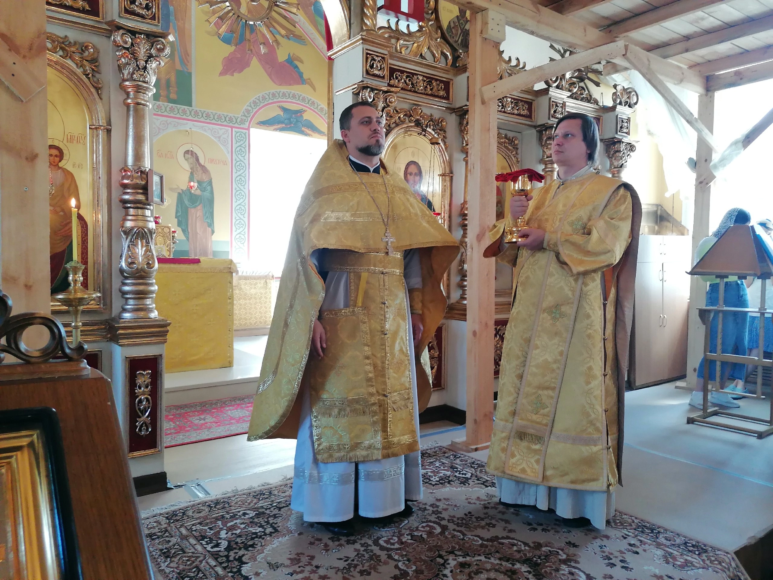 Богослужения в Неделю 7-ю по Пятидесятнице