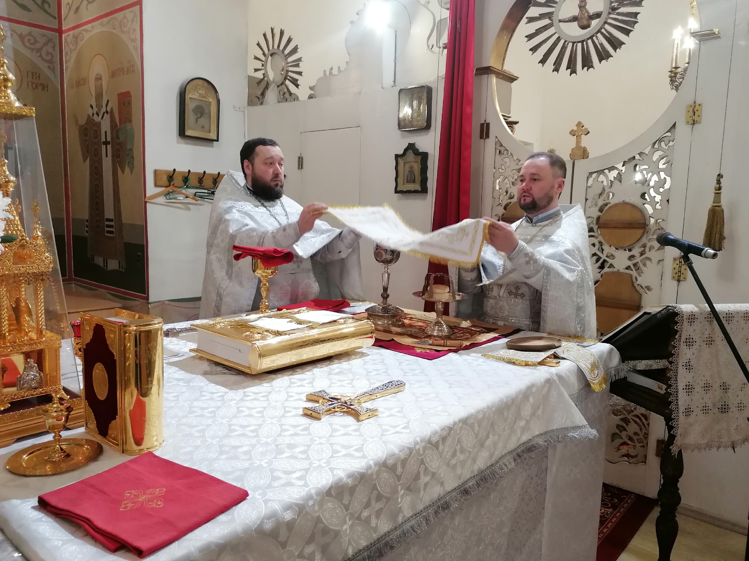 Богослужения в Неделю 30-ю по Пятидесятнице,  святых отец