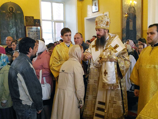 Всенощное бдение архиерейским чином накануне престольного праздника нашего храма