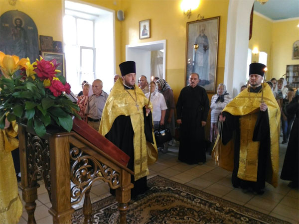 Великий праздник славных и всехвальных первоверховных апостолов Петра и Павла