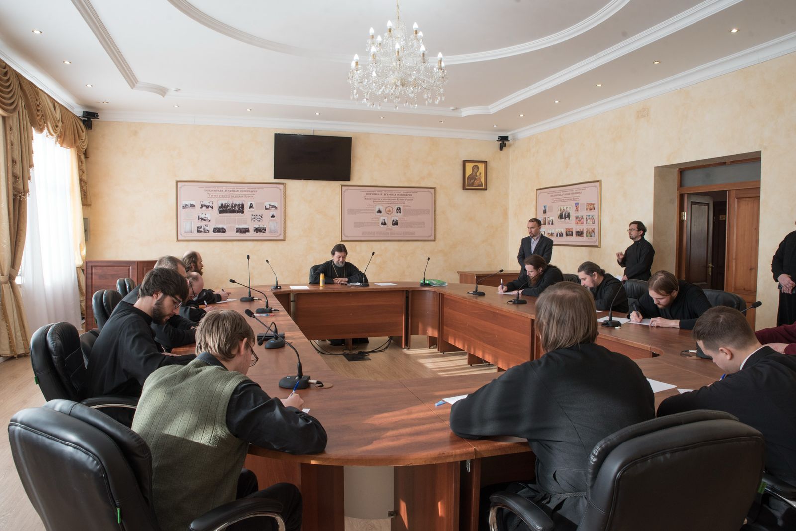 В Пензенской духовной семинарии проходит плановая инспекционная проверка