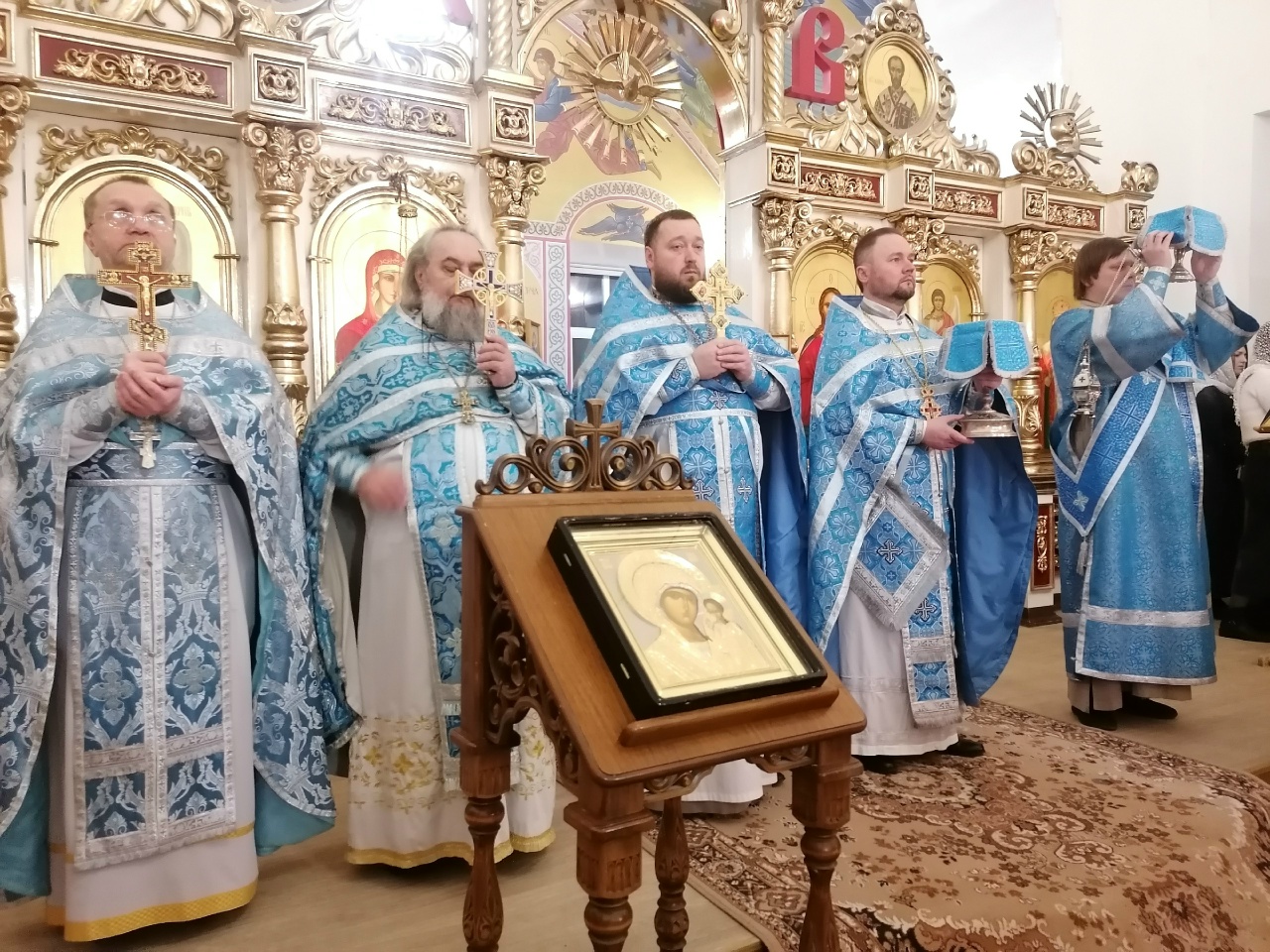 Празднование Введение во храм Пресвятой Богородицы