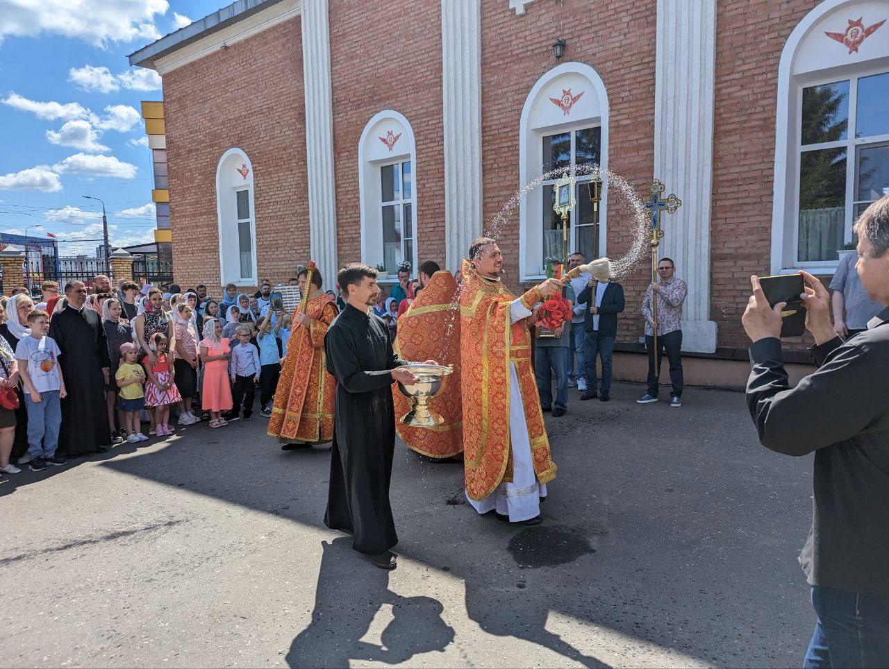 Богослужения в Неделю о слепом 