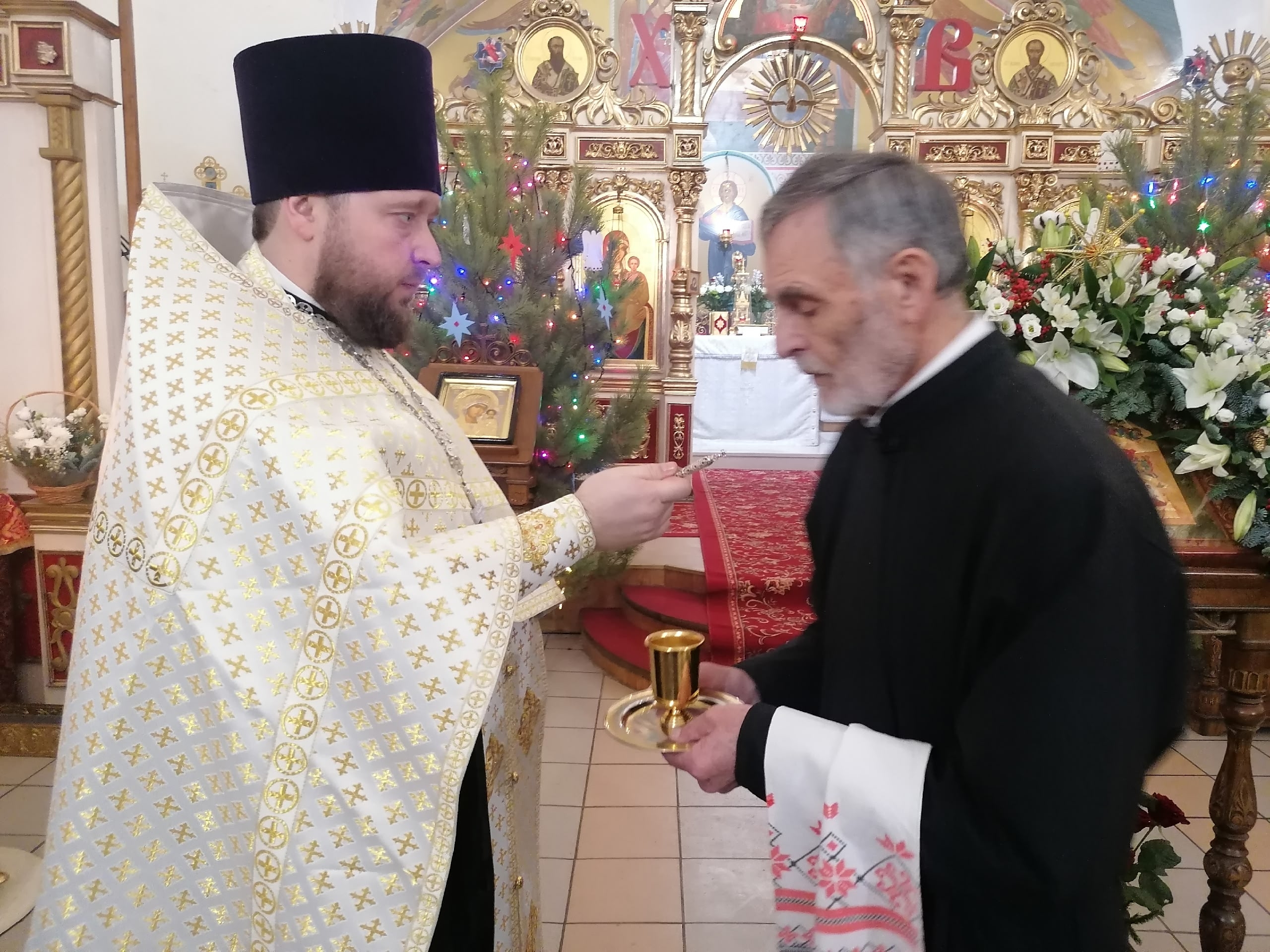 Всенощное бдение в канун праздника Рождества Христова