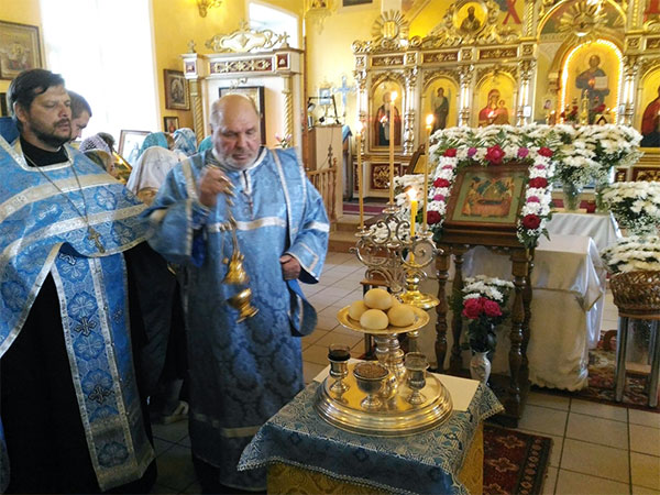 Всенощное бдение накануне праздника Успения Пресвятой Богородицы