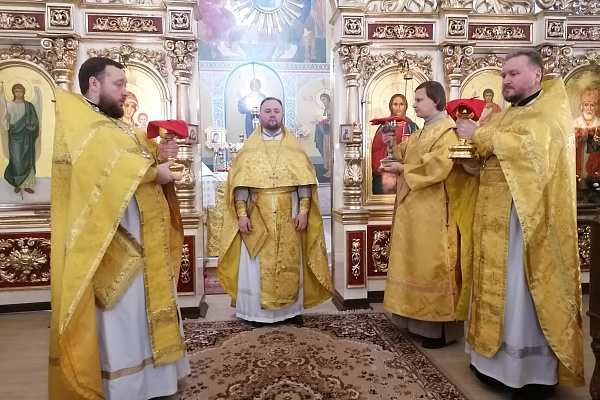 Богослужения в Неделю 29-ю по Пятидесятнице,  святых праотец