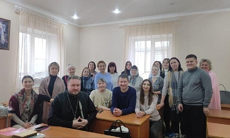 Работа "Библейского общества Никольского храма" 