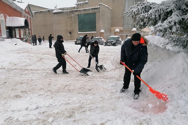 Настоятель выразил благодарность прихожанам