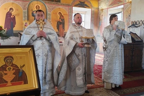 Богослужения в Неделю 7-ю по Пасхе