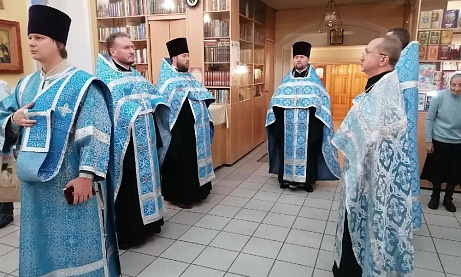 Всенощное бдение в канун праздника Покрова Пресвятой Богородицы