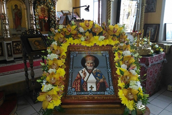 Престольный праздник нашего храма в честь святителя Николая, архиепископа Мир Ликийских, чудотворца