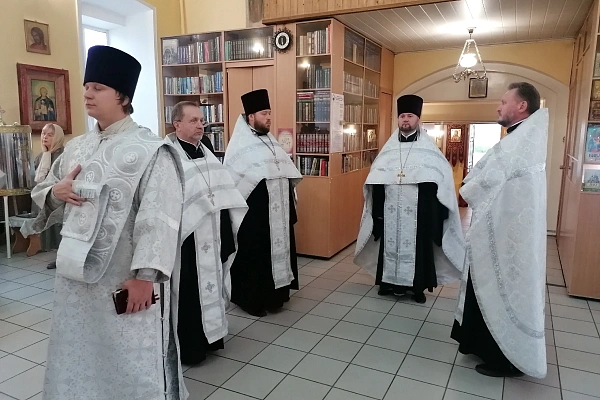 Всенощное бдение накануне праздника Преображения Господня