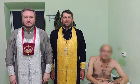 Священники посетили раненых участников СВО в военном госпитале Пензы