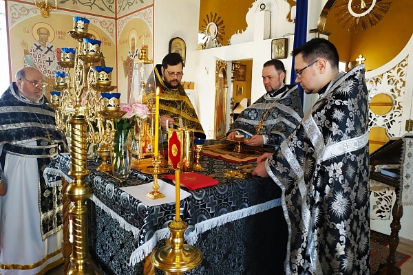 Божественная Литургия Преждеосвященных Даров   