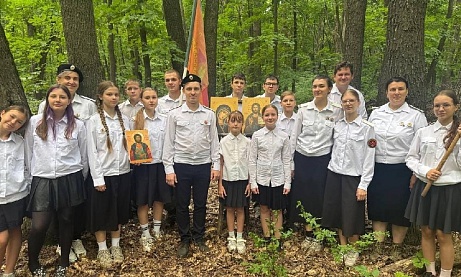 Воспитанники воскресной школы "Азбука веры" участвовали в походе "Лесной Город"
