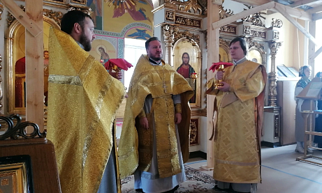 Богослужения в Неделю о мытаре и фарисее