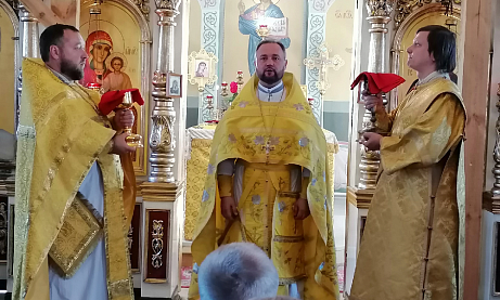 Богослужения в Неделю 7-ю по Пятидесятнице