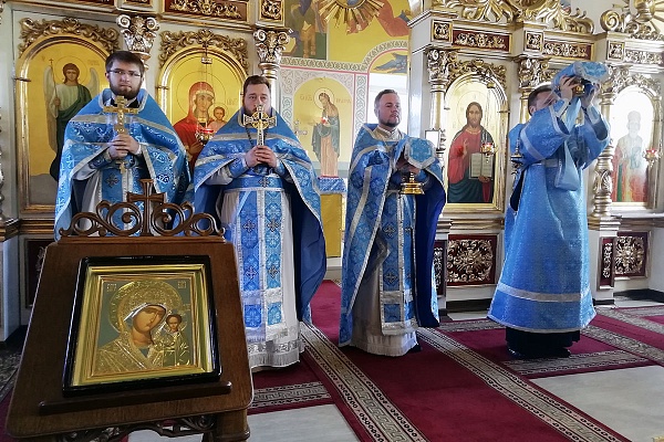 Праздник Покрова Богородицы