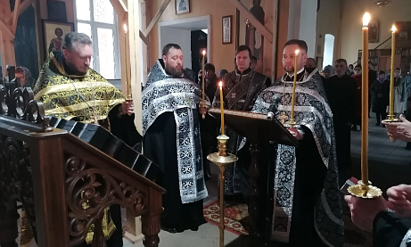 Вечерня с чином Пассии