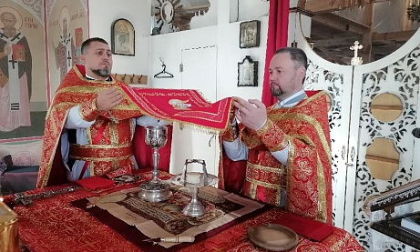 В день Усекновения главы Иоанна Предтечи протоиерей Александр Филиппов совершил литургию